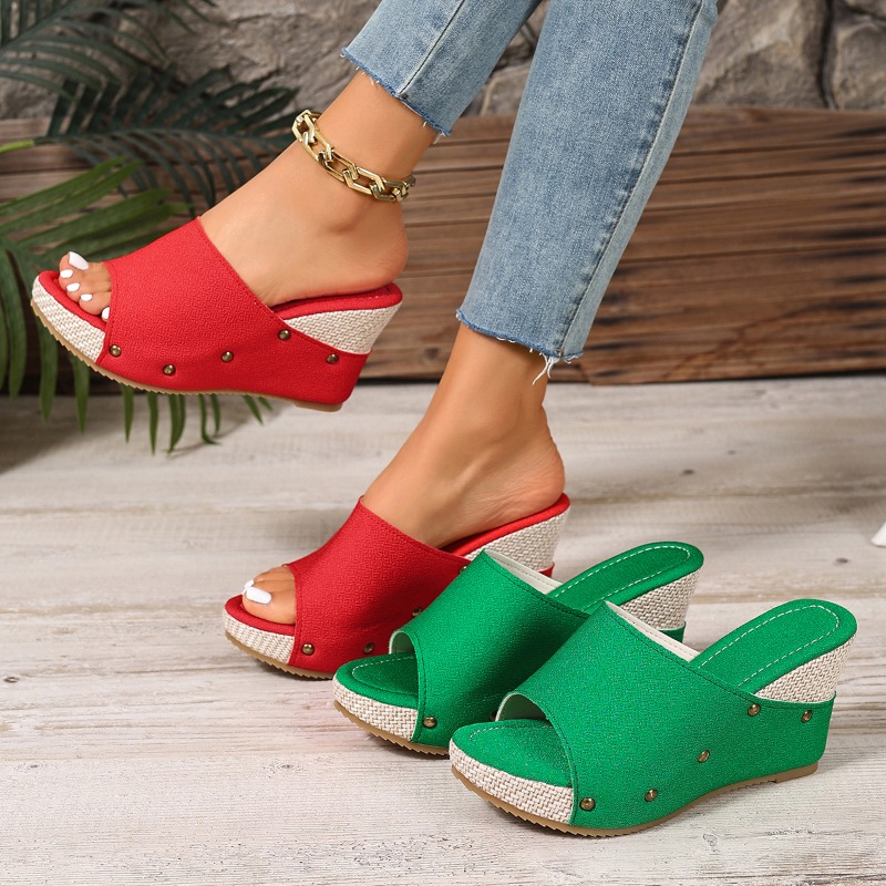 Wedge Espadrille Women - شباشب نسائية جديدة لصيف 2026، صنادل
